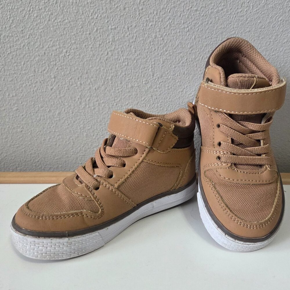 Toddler Boy Brown Boots, size 7